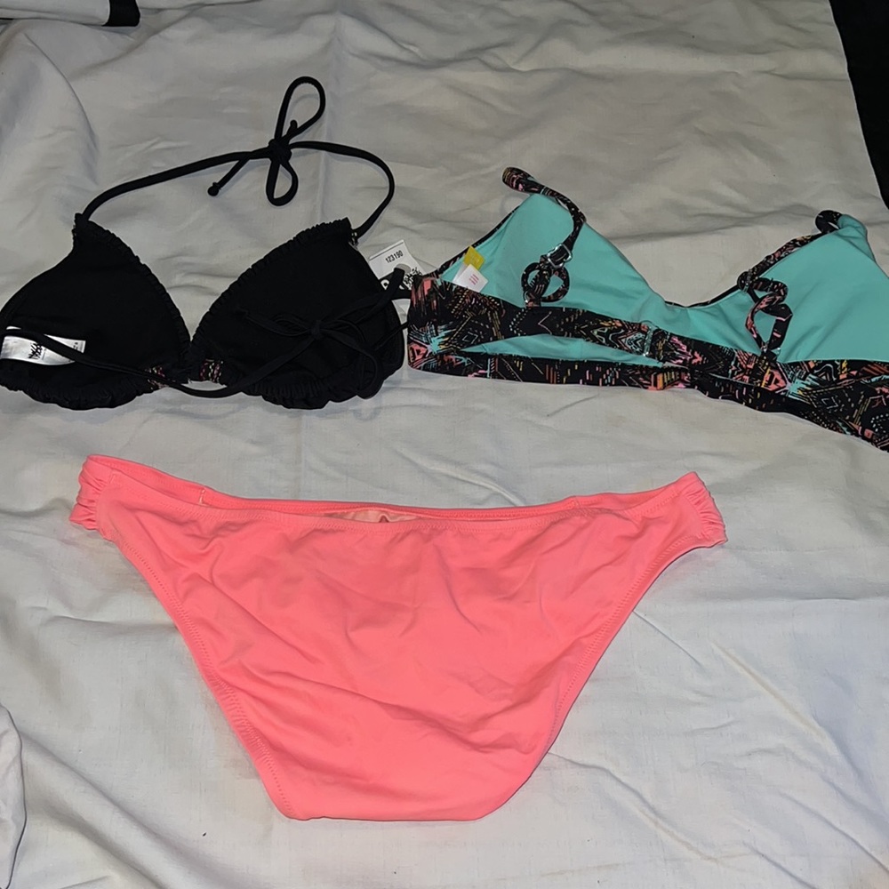 Bikini bundle 👙 - Picture 7 of 7